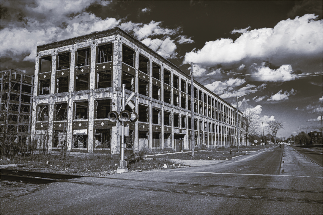 Main image 1580 East Grand Boulevard